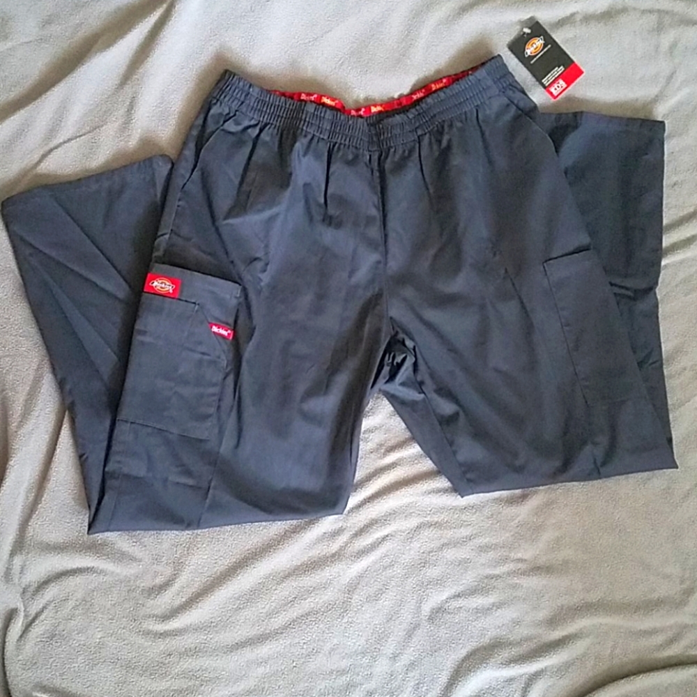 Petite Gray dickies scrub pants